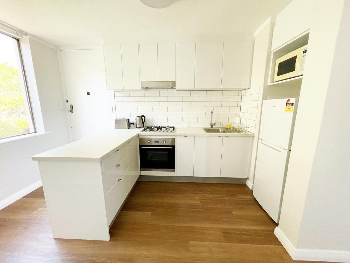 Studio 101 - First Floor Fremantle Studio Apartment Luaran gambar