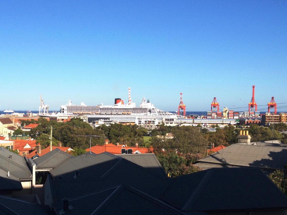 Studio 101 - First Floor Fremantle Studio Apartment Luaran gambar